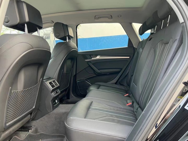 青岛22年奥迪Q55