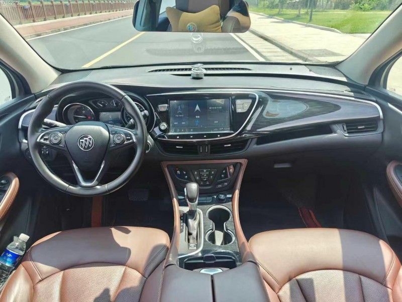 东莞21年别克昂科威5