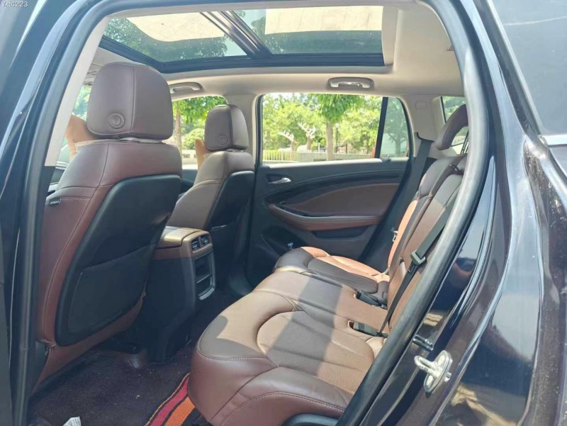 东莞21年别克昂科威7