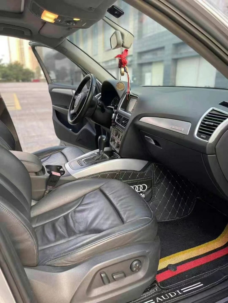 佛山12年奥迪Q56