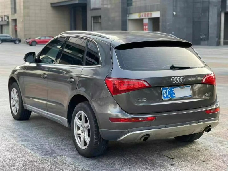 佛山12年奥迪Q59