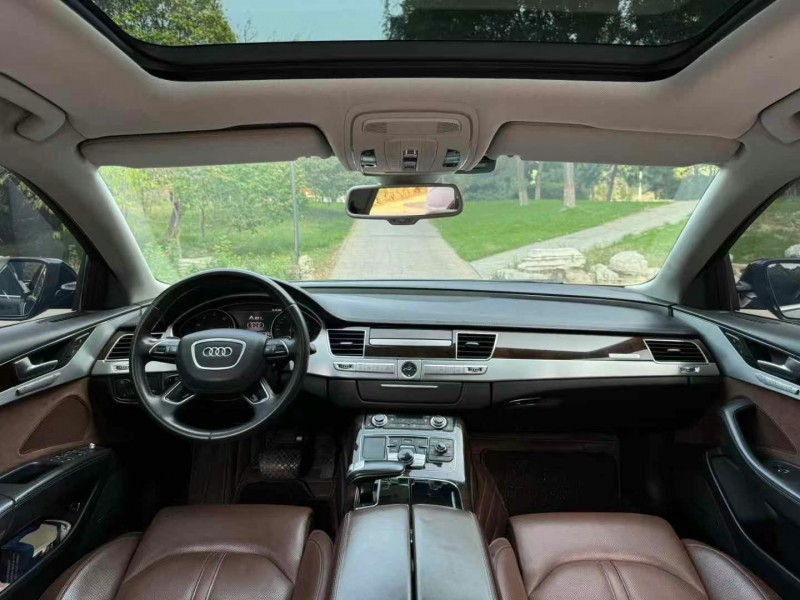 邢台17年奥迪A8L5