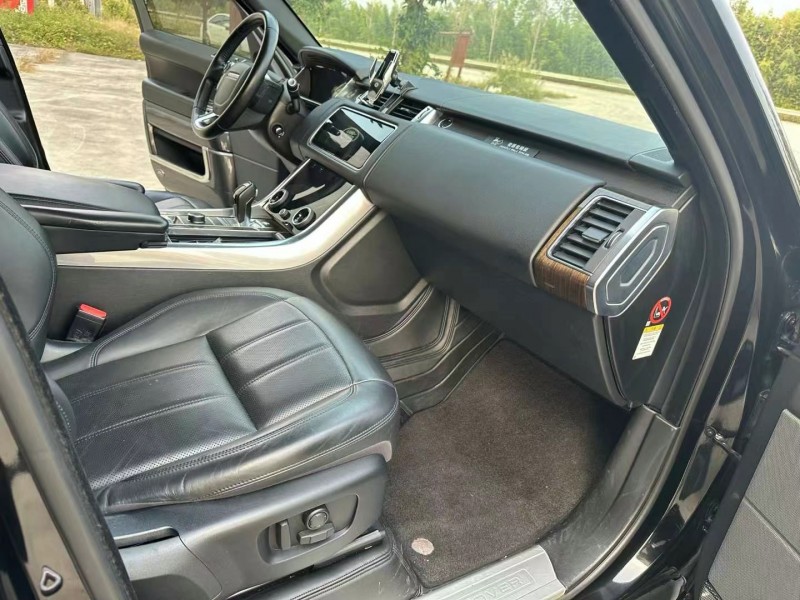 徐州19年路虎揽胜运动6