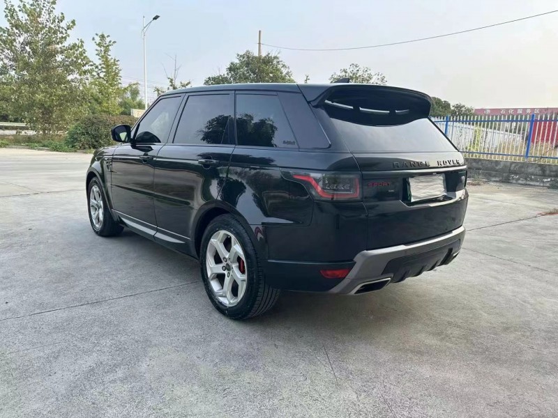 徐州19年路虎揽胜运动8