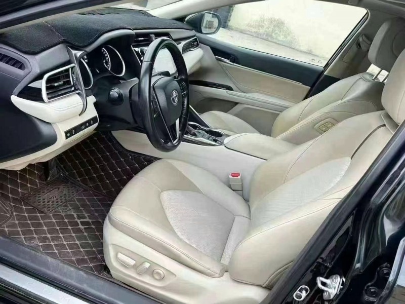 邵阳18年丰田凯美瑞2