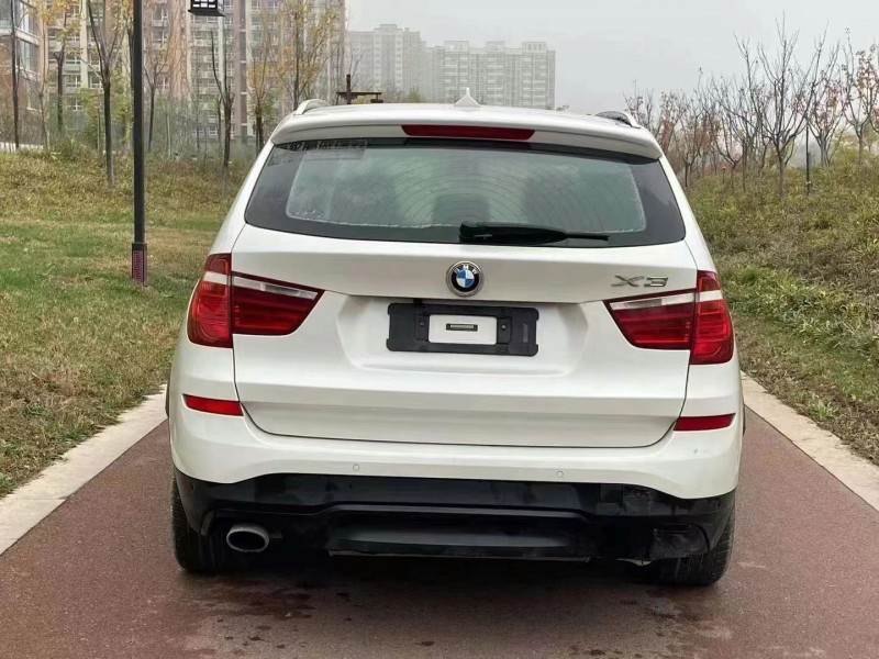 泰安17年寶馬X39
