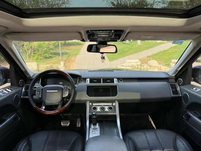 邢台15年路虎揽胜运动5