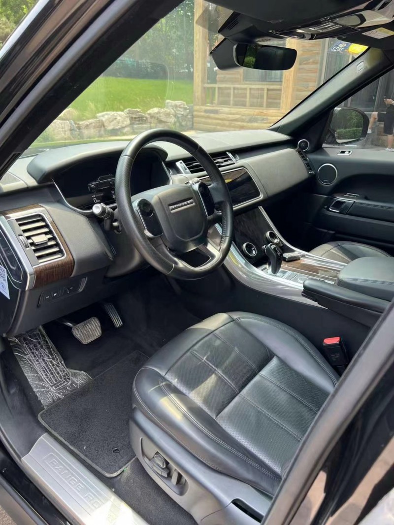 邢台18年路虎揽胜运动4