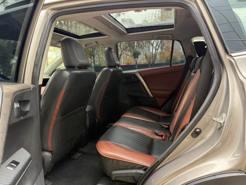 济宁14年丰田RAV4荣放6