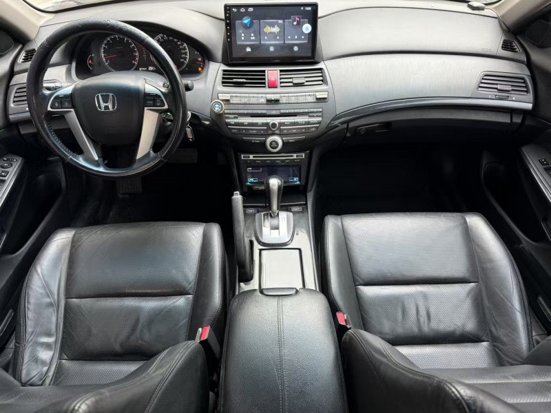 济宁13年本田雅阁5