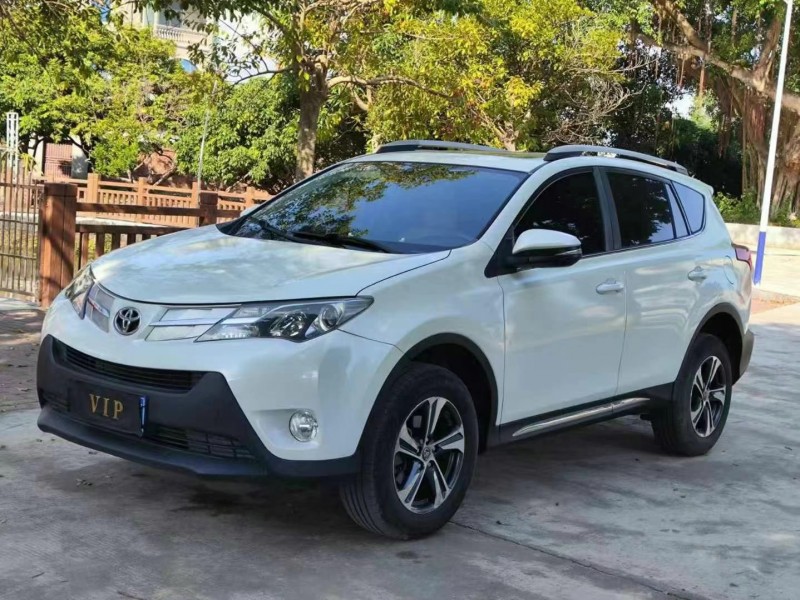 茂名16年豐田RAV4榮放2