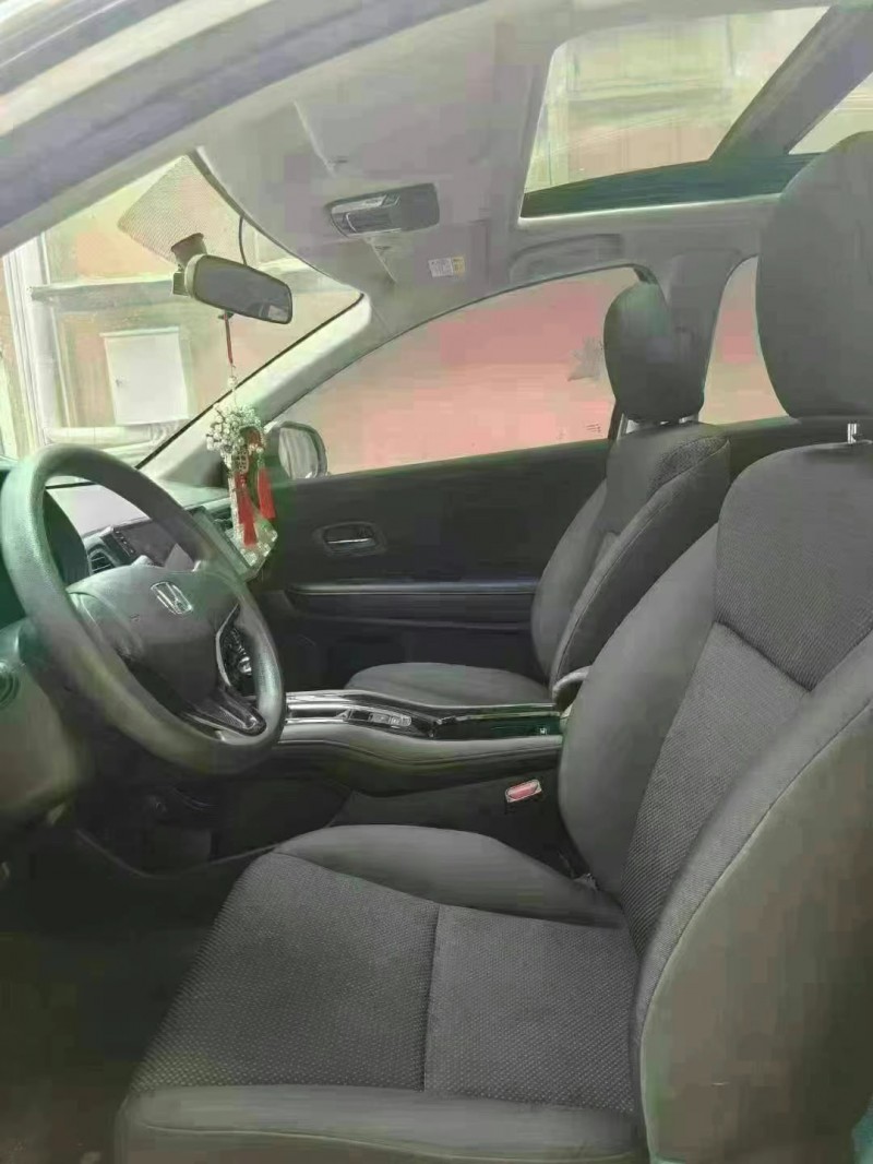广州22年本田缤智4