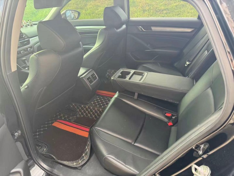 广州21年本田雅阁5