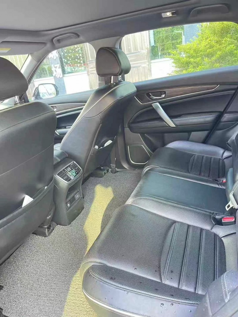 广州17年本田URV5