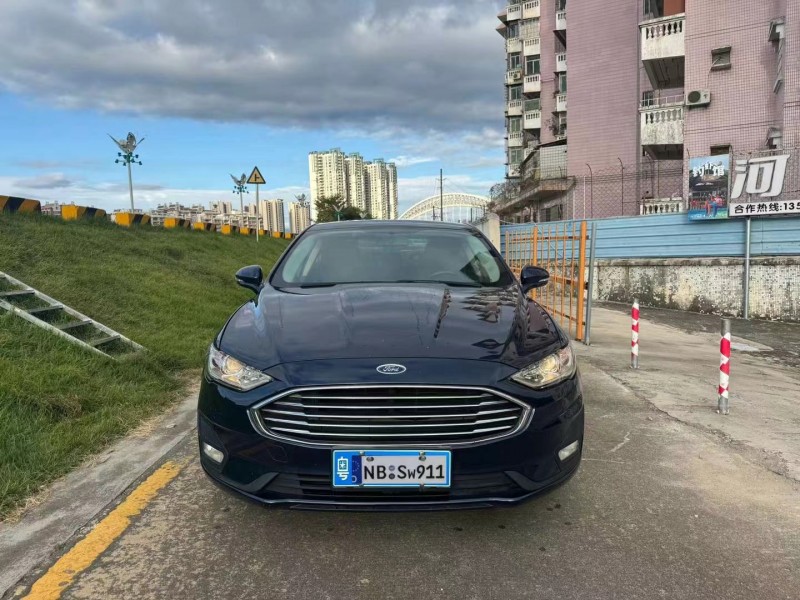 广州20年福特蒙迪欧1