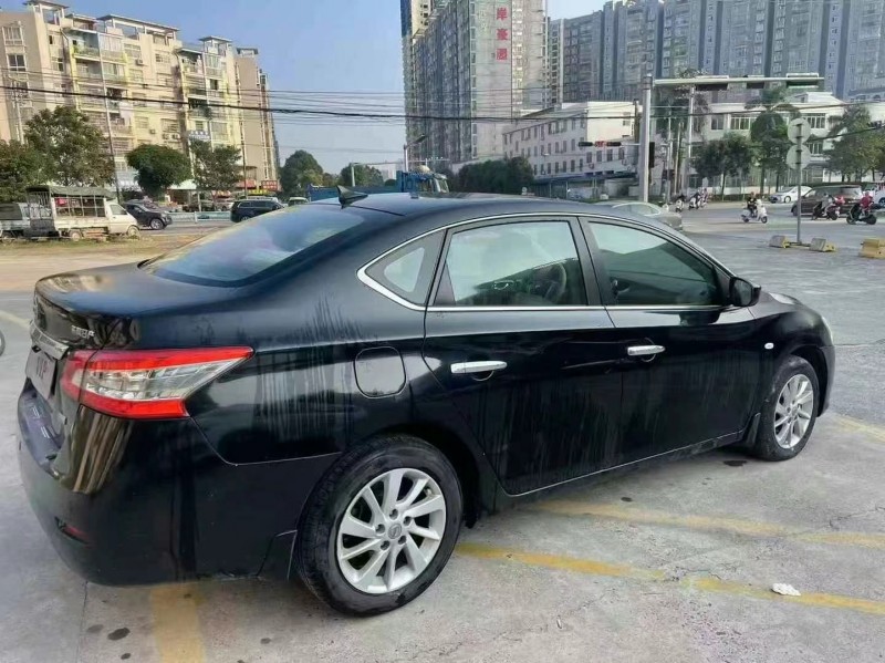 貴港16年日產軒逸9