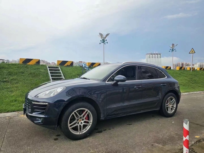 广州15年保时捷Macan2