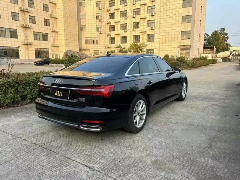 宿遷19年奧迪A6L7