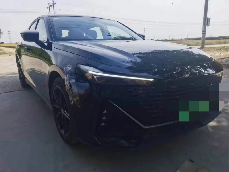 保定23年长安汽车UNI-V3