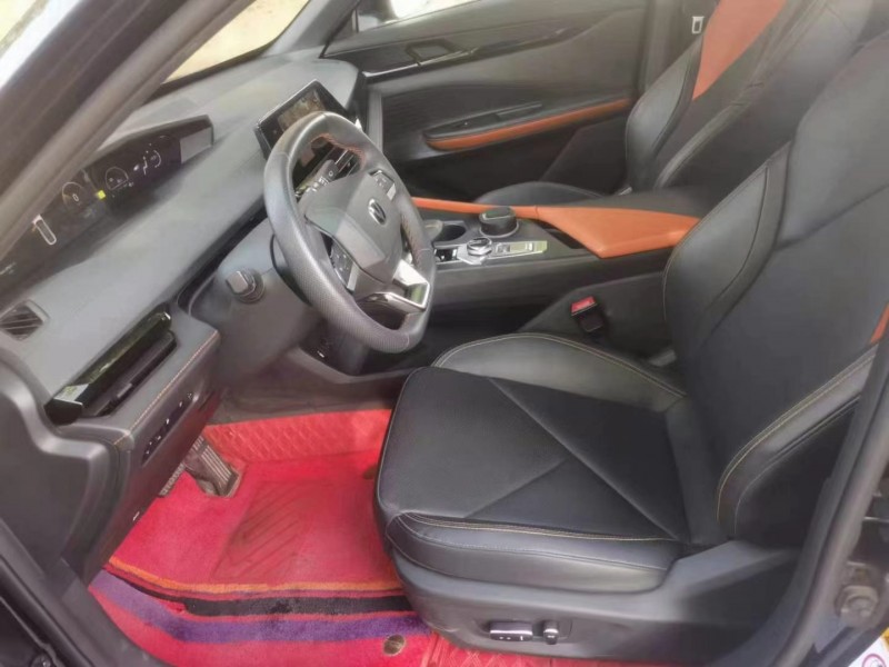 保定23年长安汽车UNI-V7