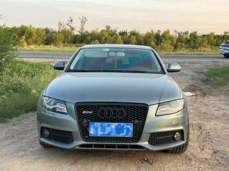 济宁12年奥迪A4L1