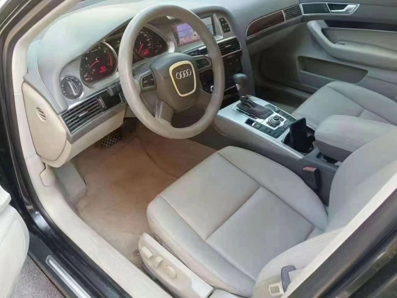 青岛12年奥迪A6L7