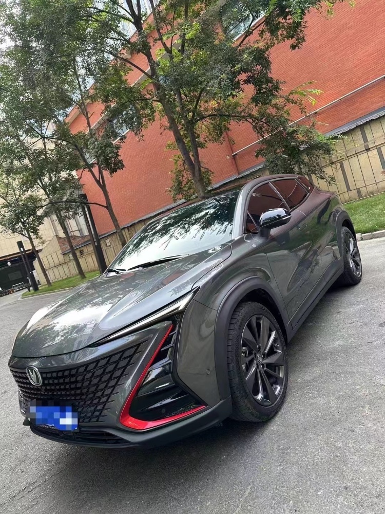 成都21年长安汽车UNI-T2