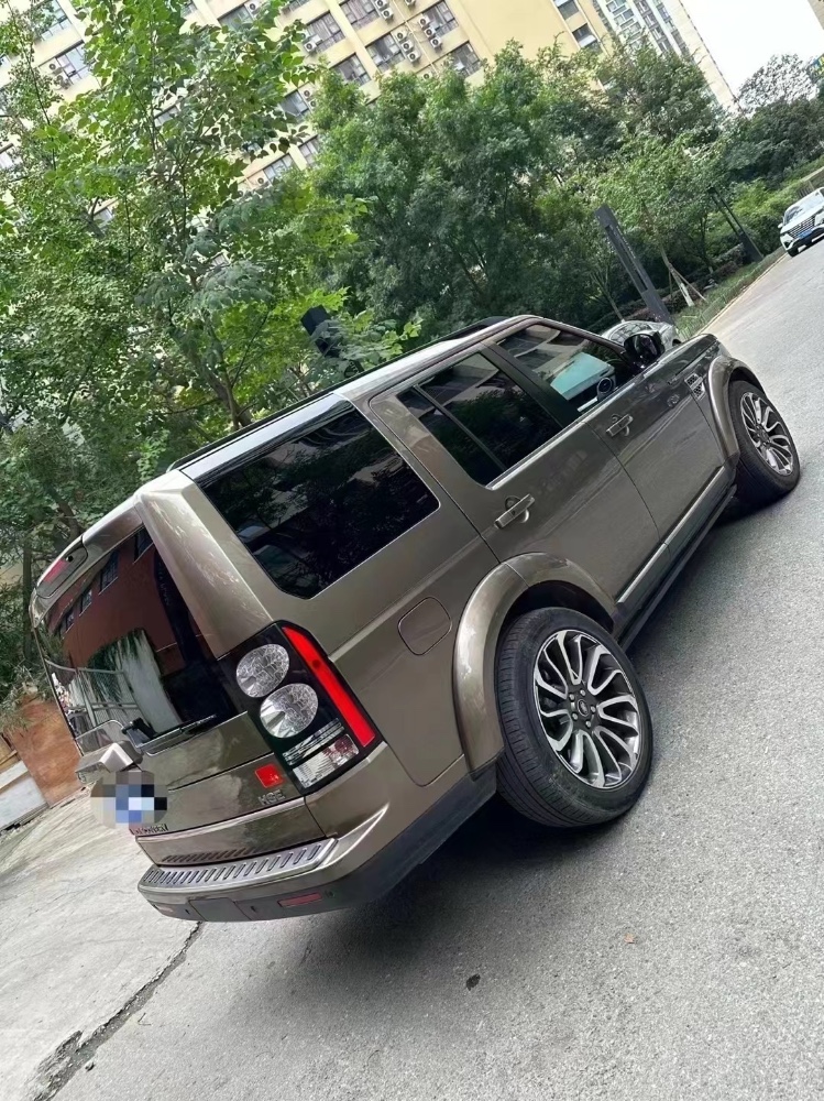 成都14年路虎发现8