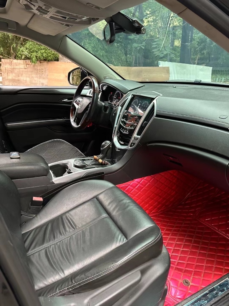 成都13年凯迪拉克SRX6