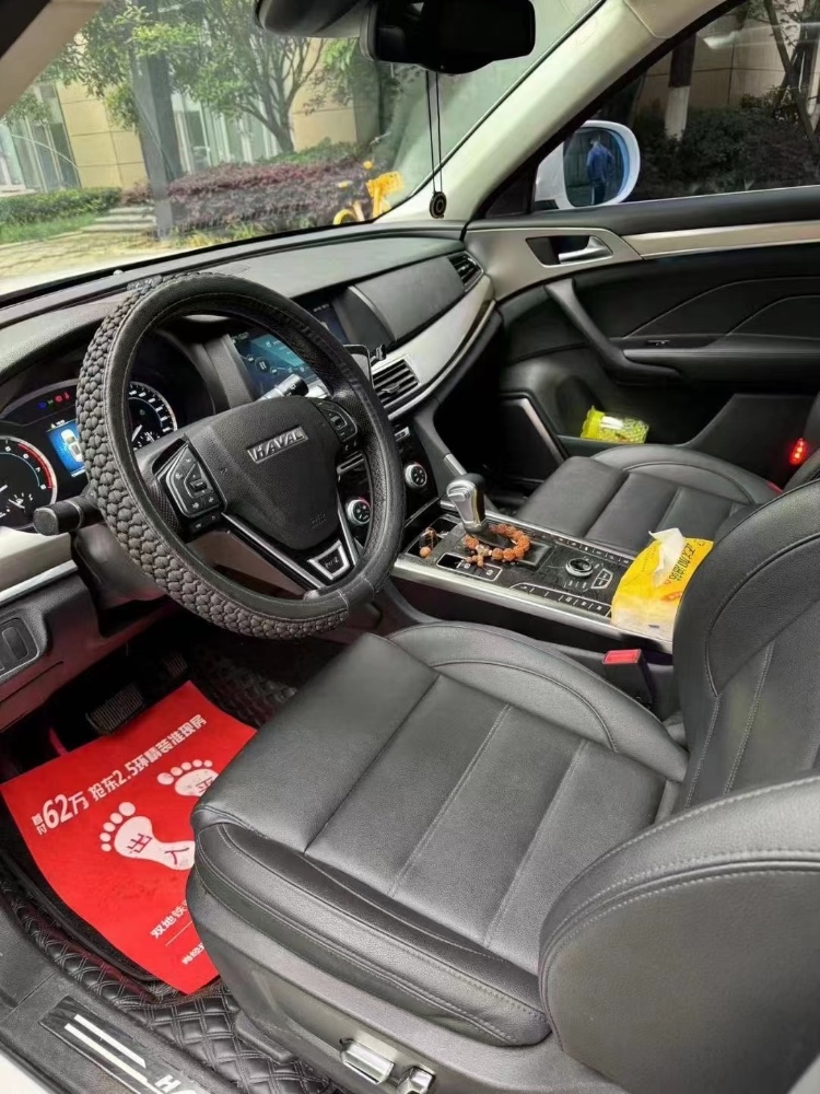 成都16年哈弗H74