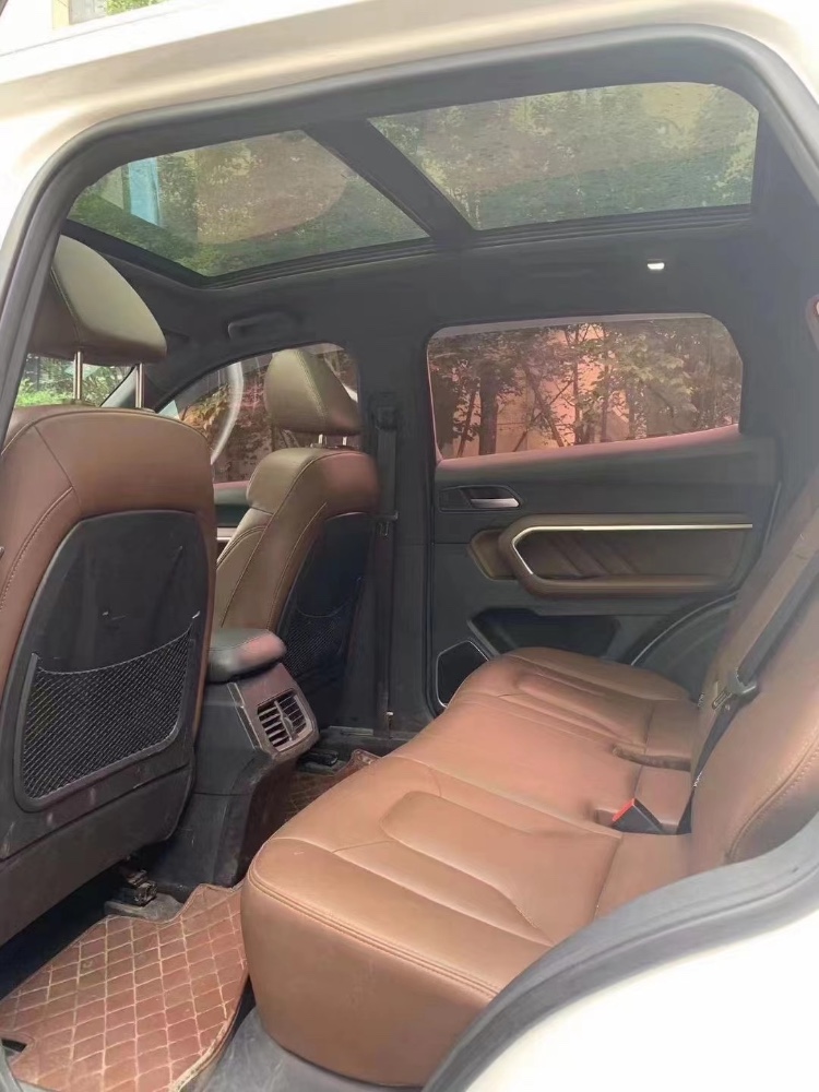 成都18年哈弗H67