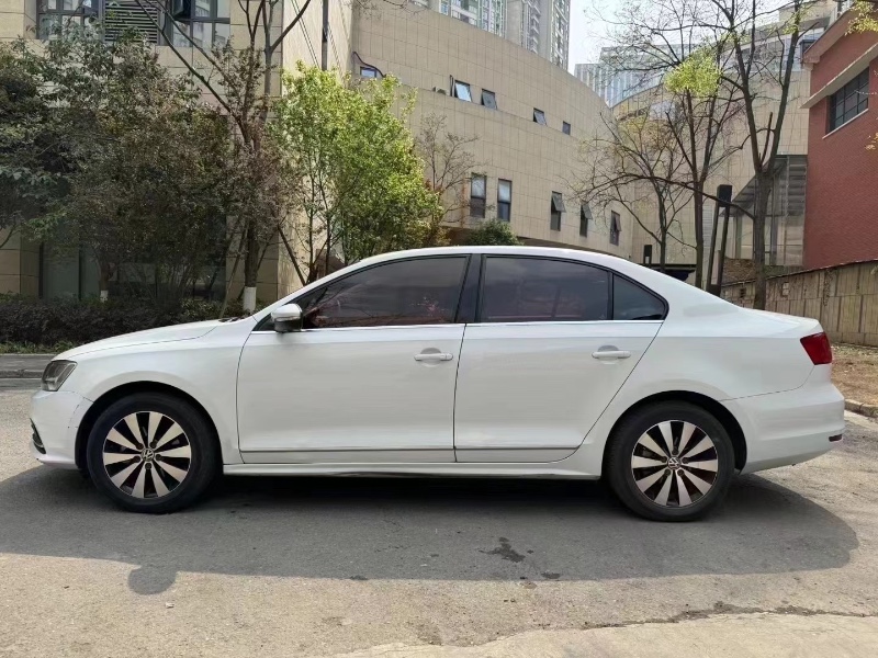 成都18年大众速腾3