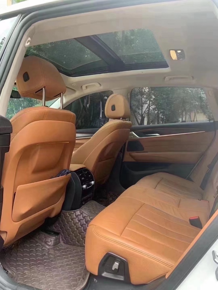 成都21年宝马6系GT7