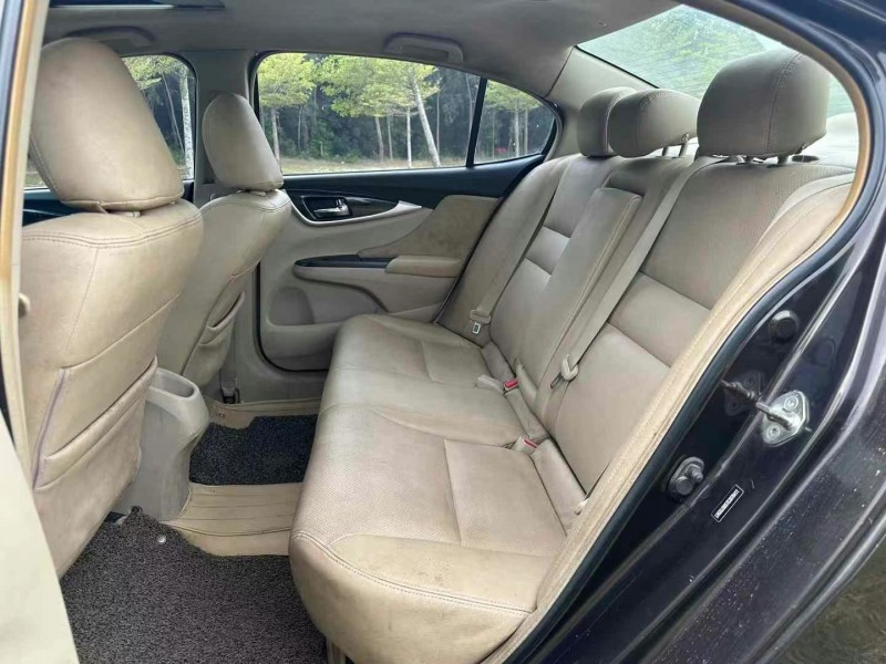 广州14年本田凌派5