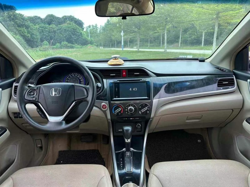 广州14年本田凌派8