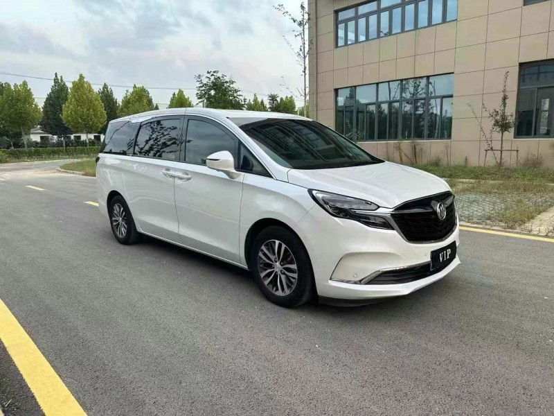 徐州22年别克GL82