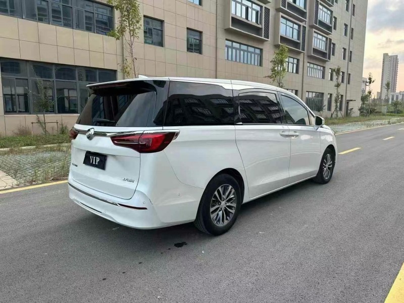 徐州22年别克GL88