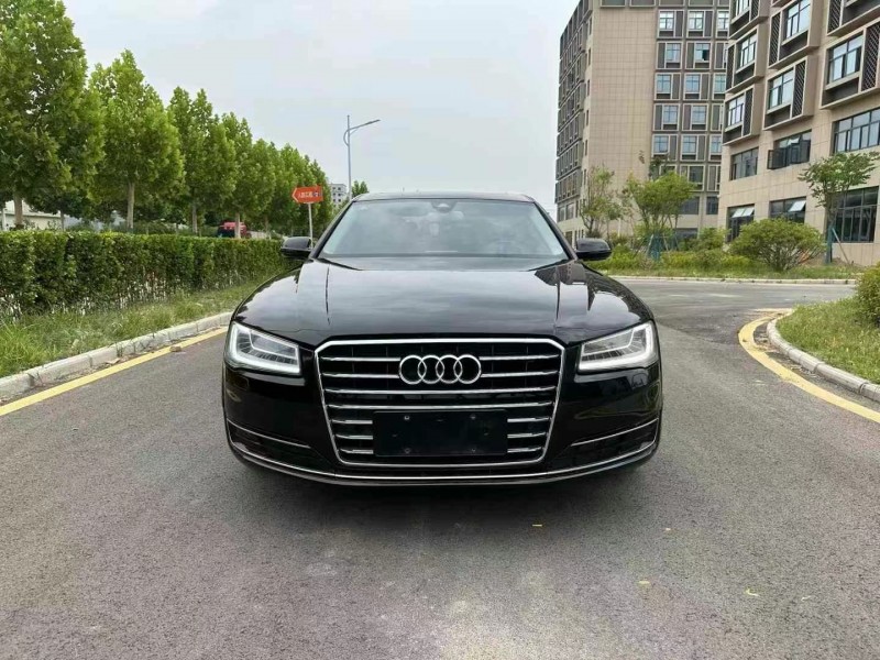 徐州18年奥迪A8L1