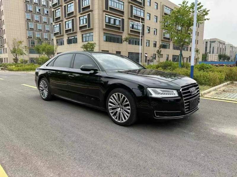 徐州18年奥迪A8L2