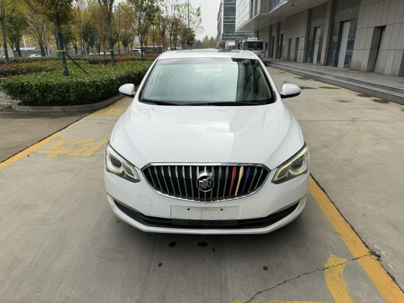 济宁16年别克英朗GT1