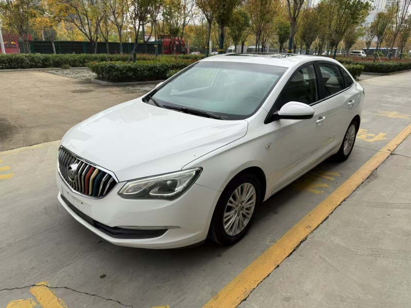 济宁16年别克英朗GT2