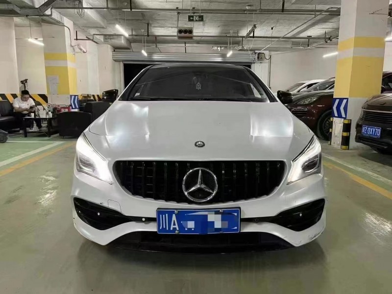 成都16年奔驰CLA1