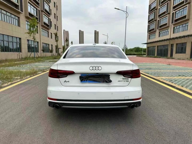 徐州18年奥迪A4L9