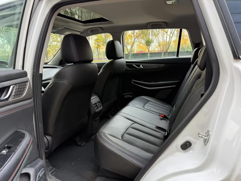 济宁21年长安汽车CS756