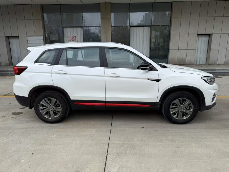 济宁21年长安汽车CS758