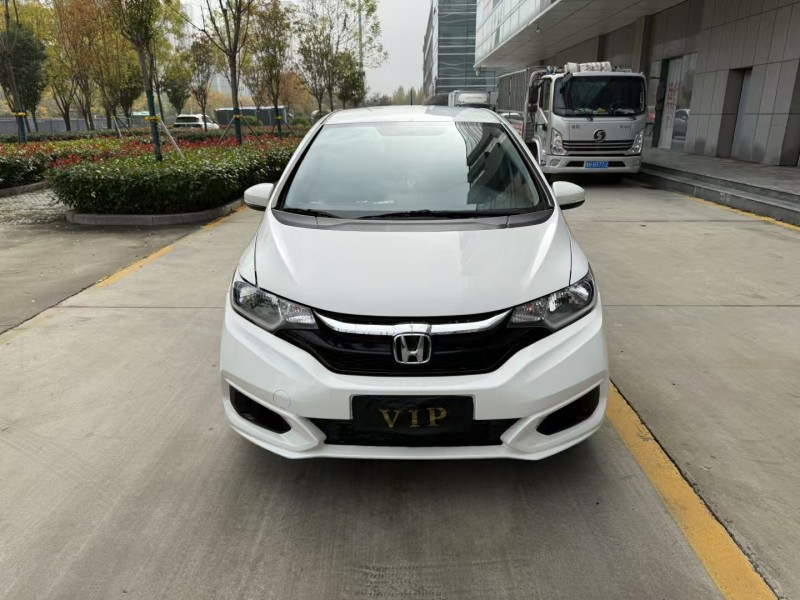 济宁19年本田飞度1