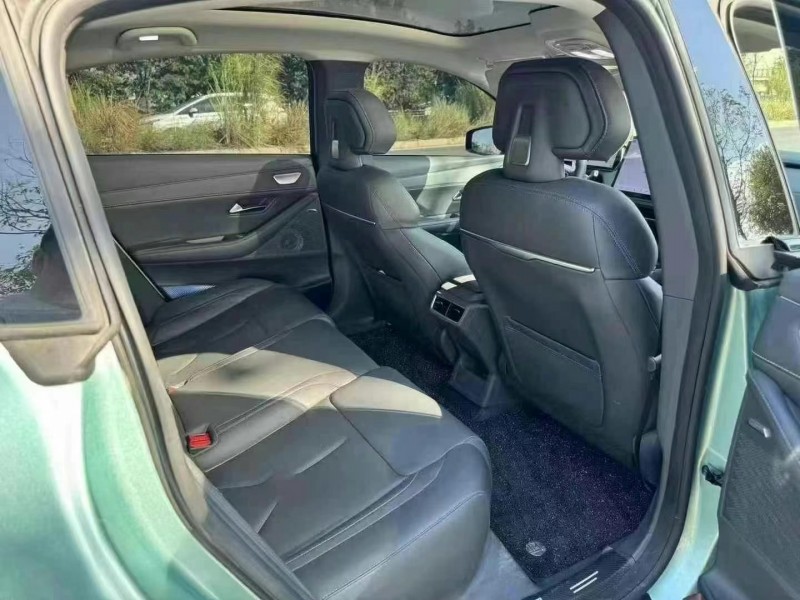 广州23年长安汽车深蓝8