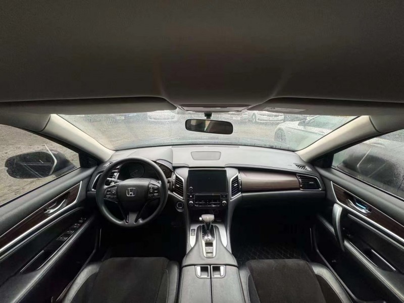 广州17年本田冠道7