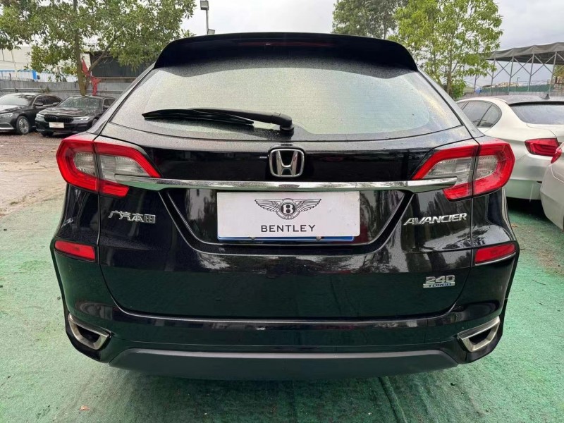 广州17年本田冠道9