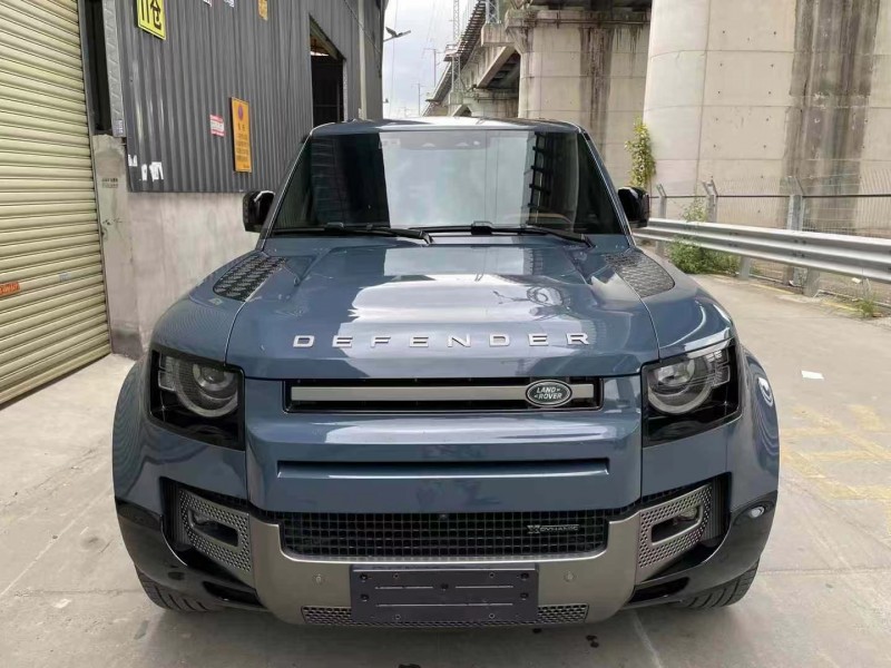 广州23年路虎卫士1